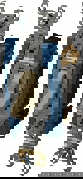 3 Pole, 120 to 277 VAC, 15 Amp, Industrial Grade Toggle Three Way Switch